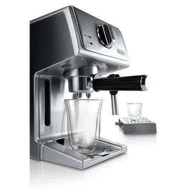 New - De'Longhi 15 Bar Pump Espresso Machine - ECP3630